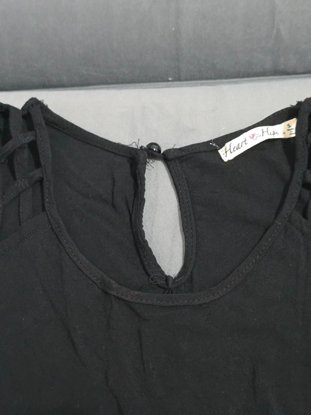 Heart Hips Black Dress - Size Small - Picture 5 of 6